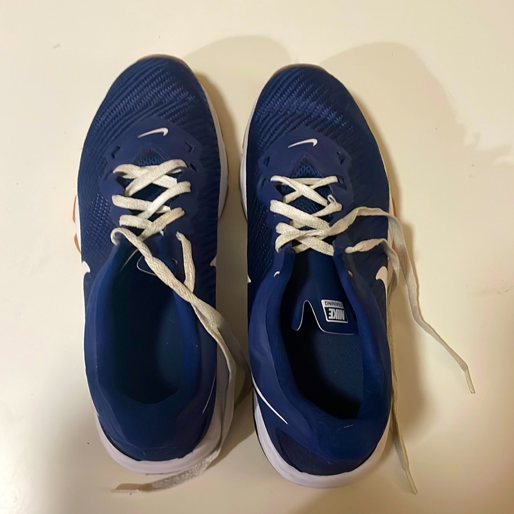 Blue Nike max airs. Size 7.5 in women’s